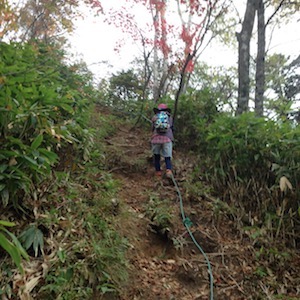 ロープを使って