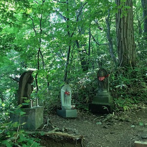円山登山道の石仏